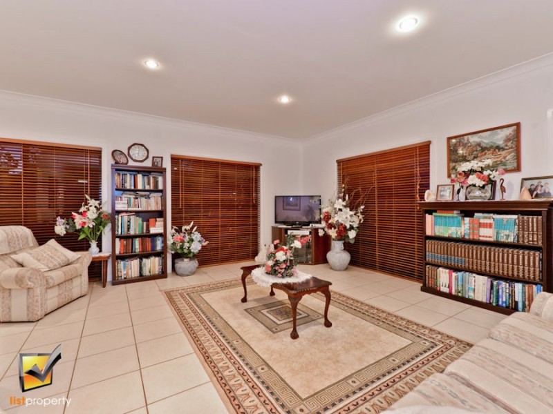 98 Beacon Rd, North Tamborine QLD 4272