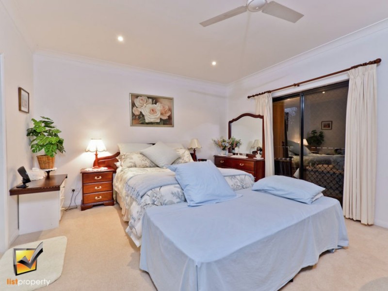 98 Beacon Rd, North Tamborine QLD 4272