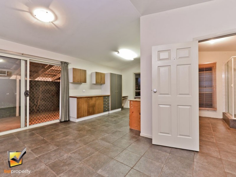 98 Beacon Rd, North Tamborine QLD 4272