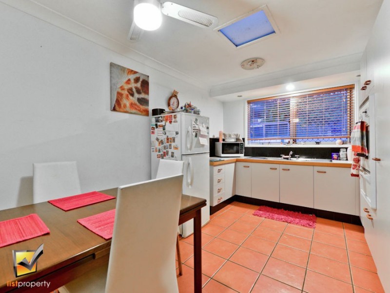 40/19 Ben Lexcen Ct, Mount Warren Park QLD 4207