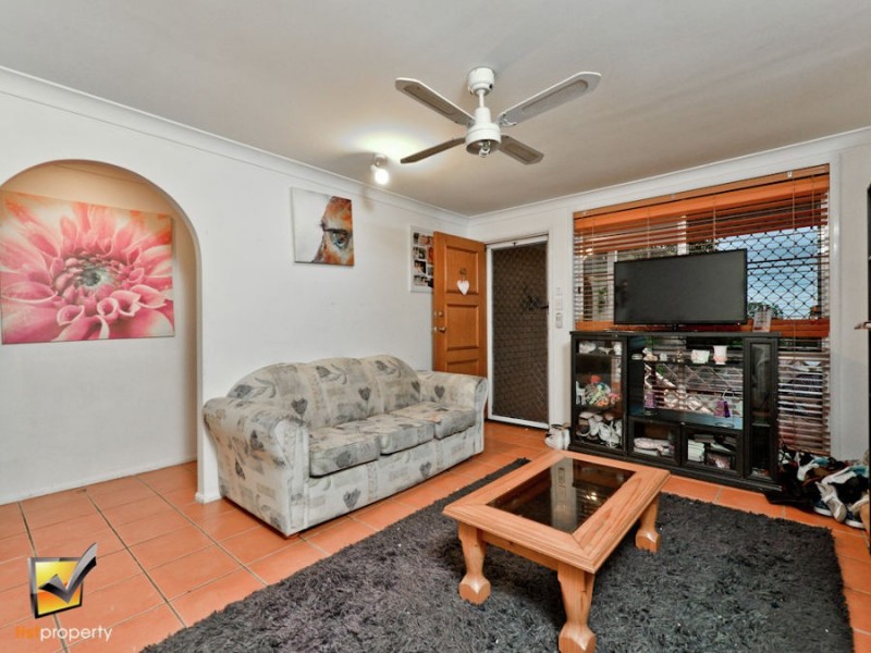 40/19 Ben Lexcen Ct, Mount Warren Park QLD 4207