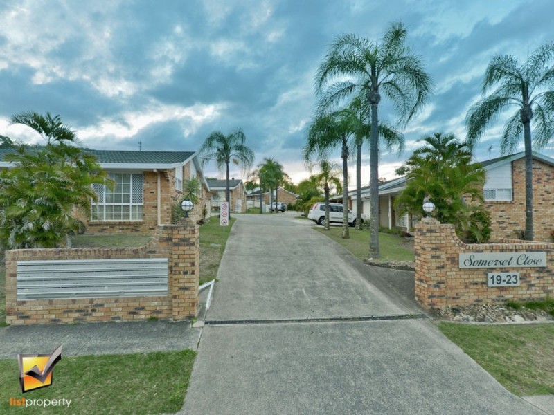 40/19 Ben Lexcen Ct, Mount Warren Park QLD 4207