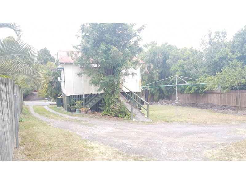 27 Andrew Avenue, Tarragindi QLD 4121