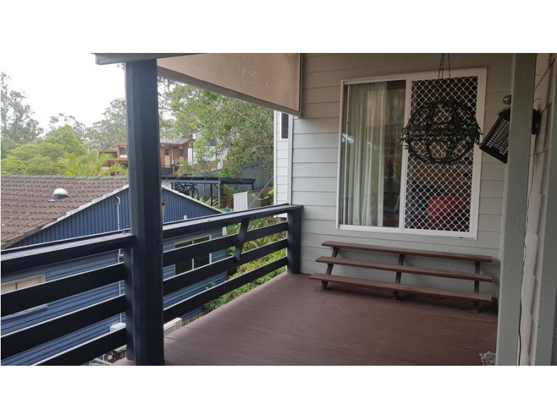 11 DODWELL STREET, Holland Park West QLD 4121