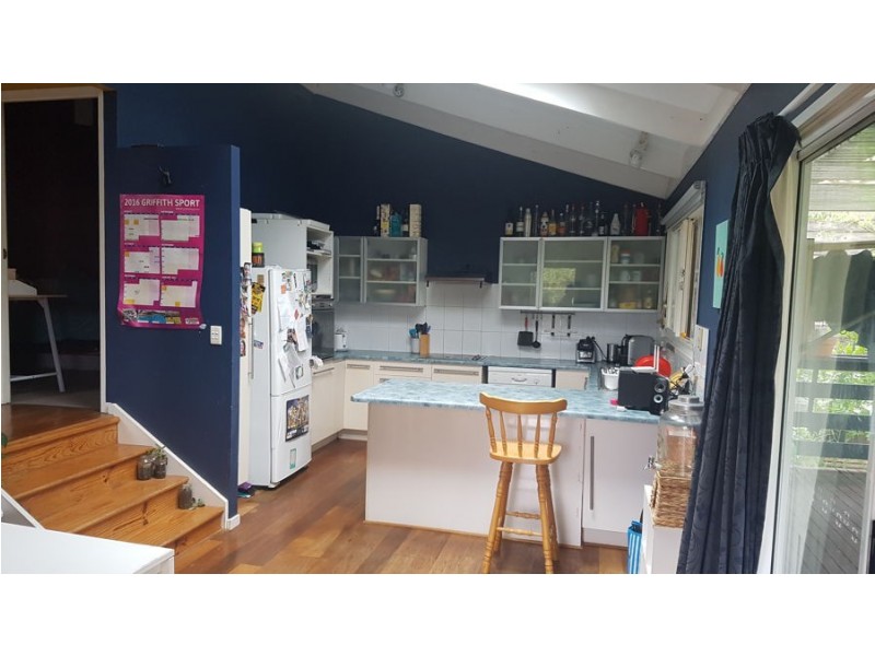 11 DODWELL STREET, Holland Park West QLD 4121