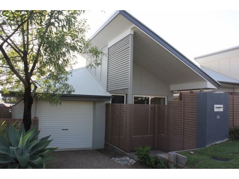 16 Hyde Avenue, Springfield Lakes QLD 4300