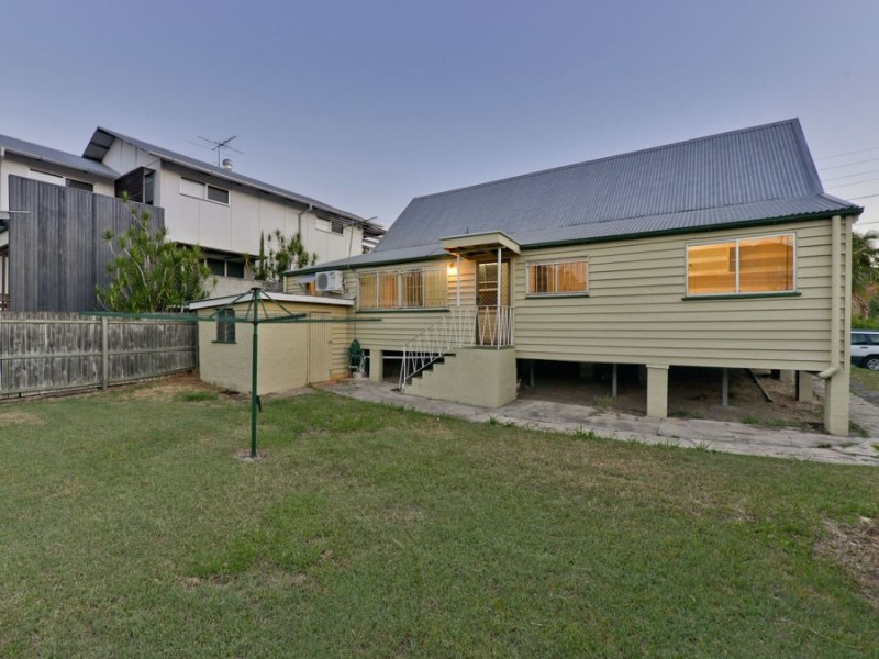15 Ashington Street, West End QLD 4101