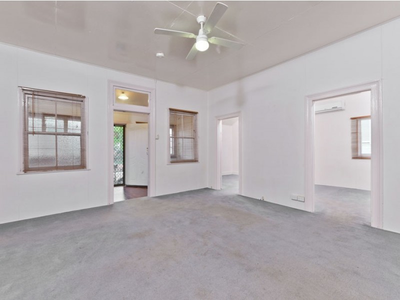 15 Ashington Street, West End QLD 4101