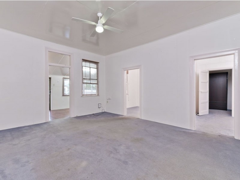 15 Ashington Street, West End QLD 4101