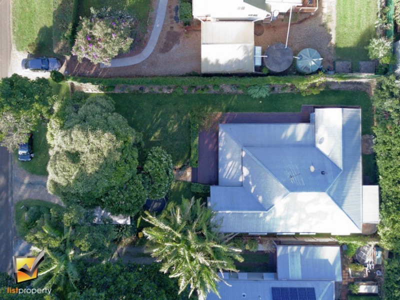 26 Griffith St, Tamborine Mountain QLD 4272