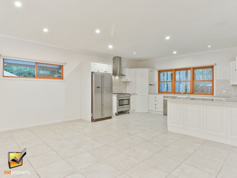 26 Griffith St, Tamborine Mountain QLD 4272