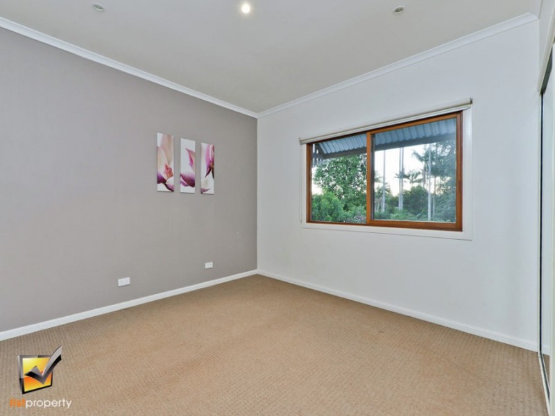 26 Griffith St, Tamborine Mountain QLD 4272