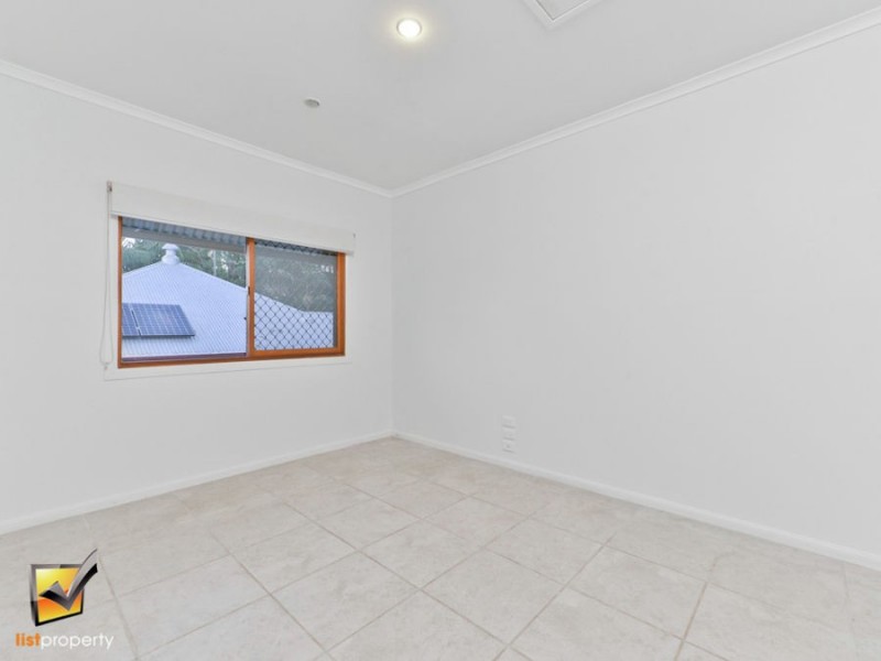 26 Griffith St, Tamborine Mountain QLD 4272