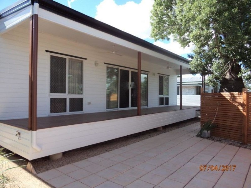 1/110 Condamine Street, Dalby QLD 4405
