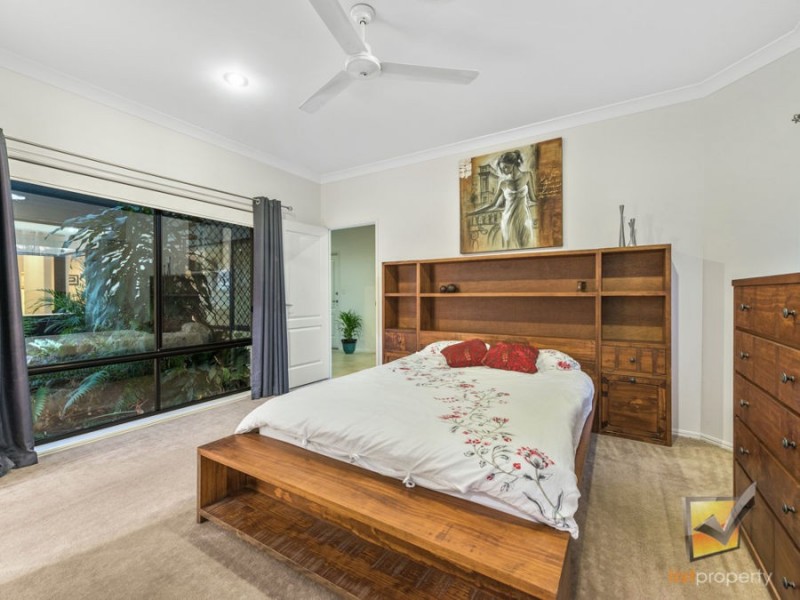 19 Coalstoun Crossing, Waterford QLD 4133