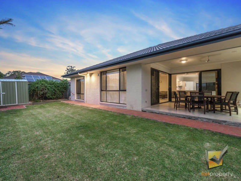 19 Coalstoun Crossing, Waterford QLD 4133