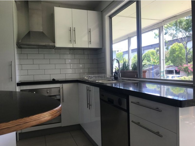 12 Golf Links Road, Rocklea QLD 4106