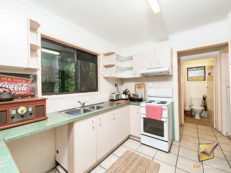 67 Fedrick St, Boronia Heights QLD 4124