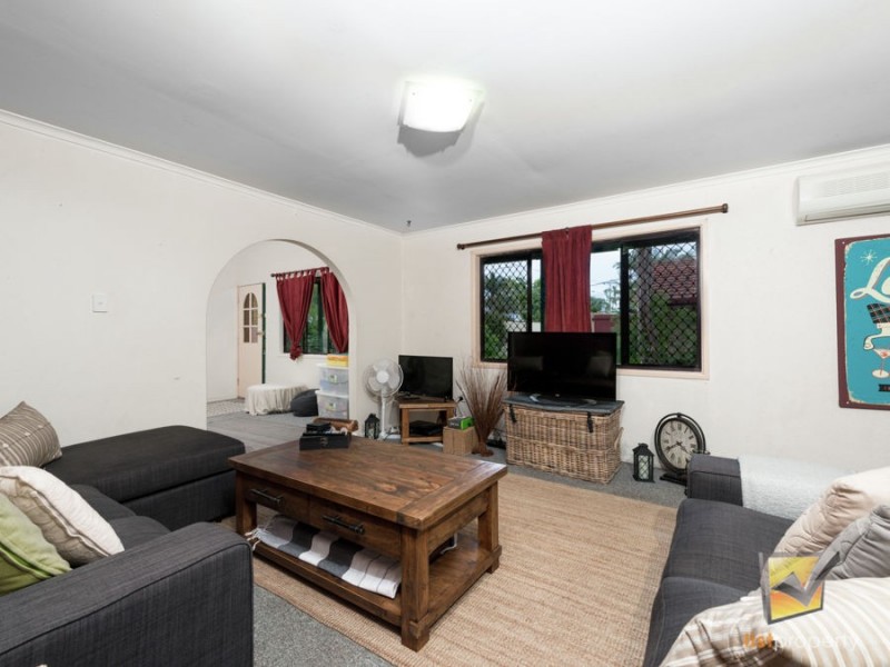 67 Fedrick St, Boronia Heights QLD 4124