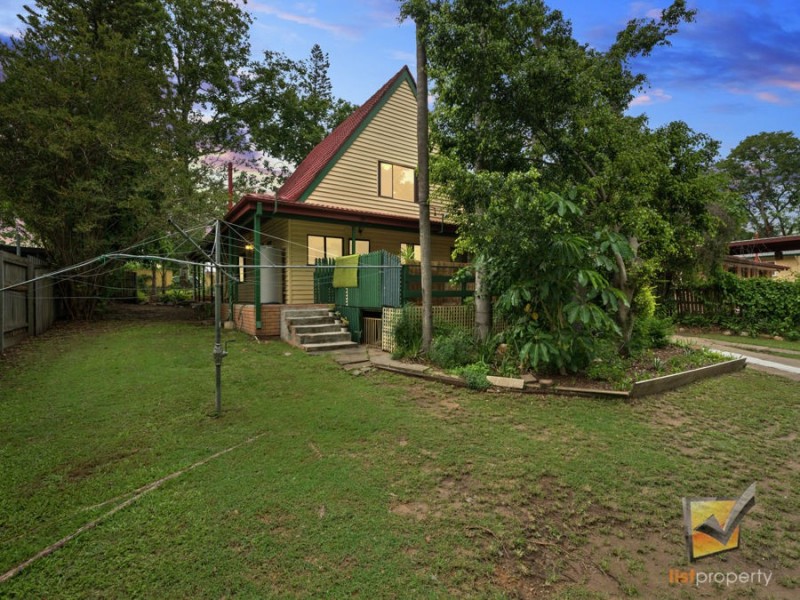 67 Fedrick St, Boronia Heights QLD 4124