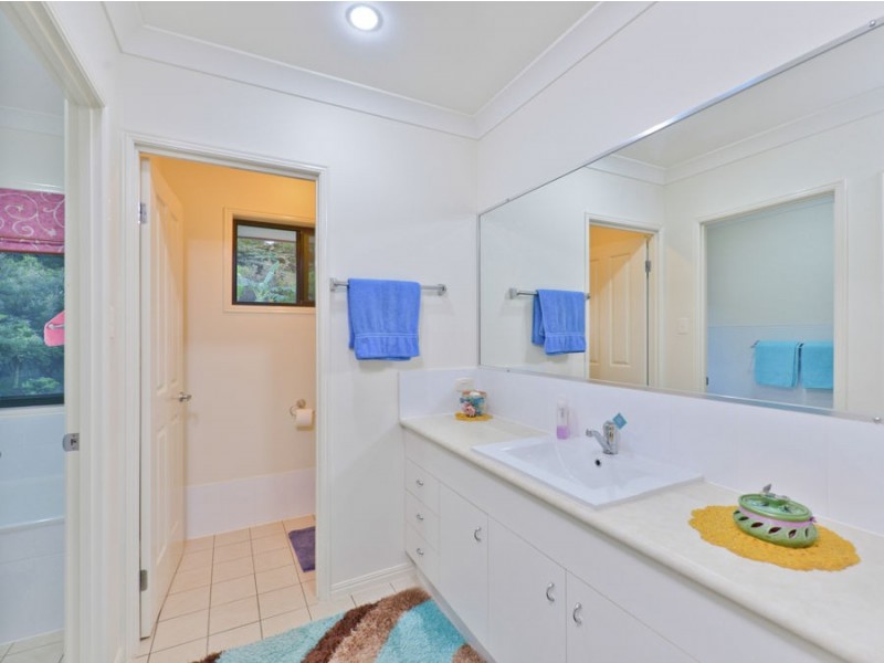 31-45 Curtis Rd, Tamborine Mountain QLD 4272