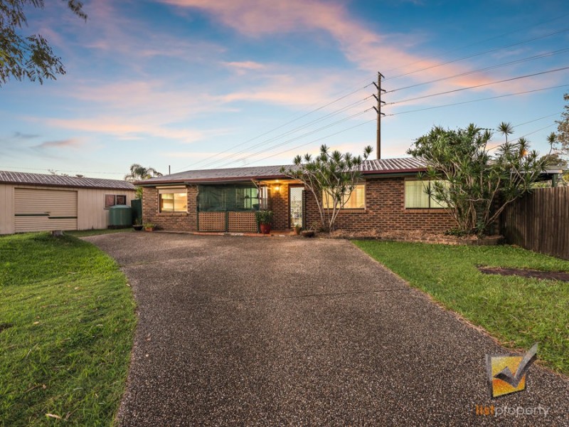1 Tansey Dr, Tanah Merah QLD 4128