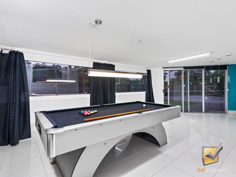1 Tansey Dr, Tanah Merah QLD 4128
