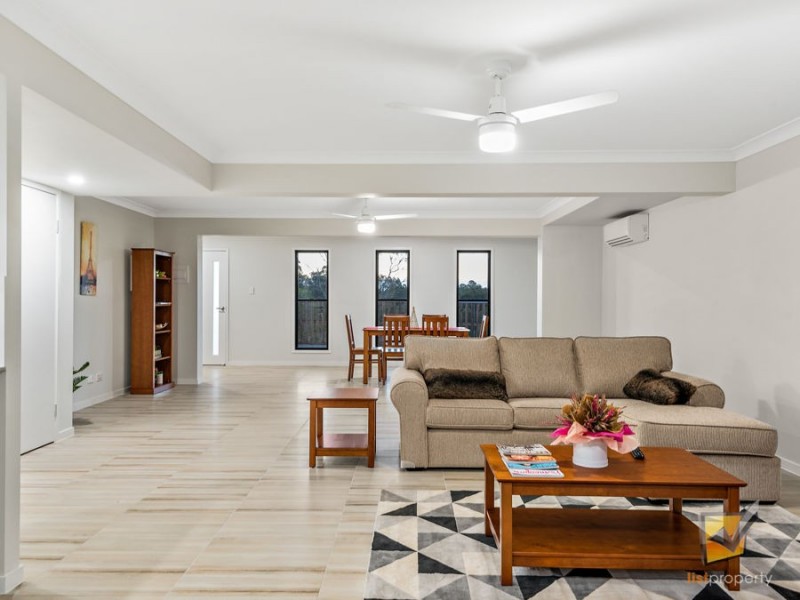 171 Old Logan Village Rd, Waterford QLD 4133