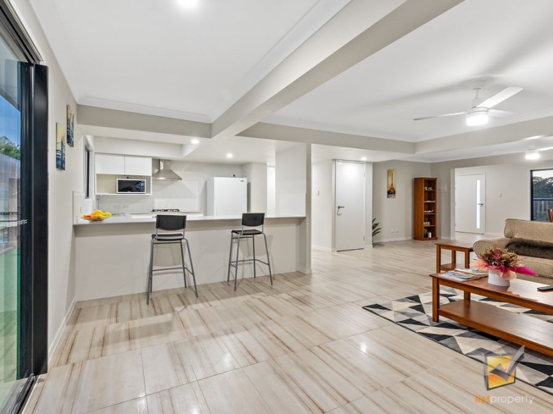 171 Old Logan Village Rd, Waterford QLD 4133