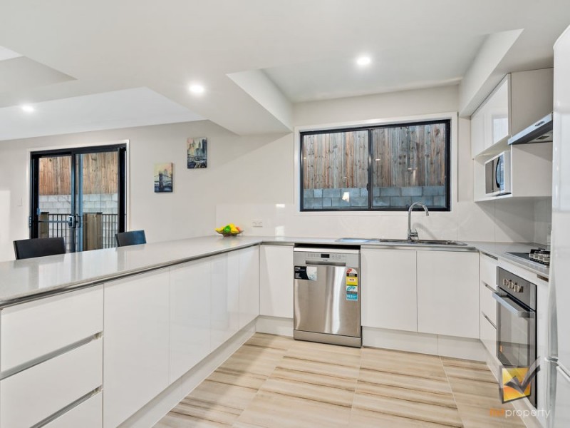 171 Old Logan Village Rd, Waterford QLD 4133