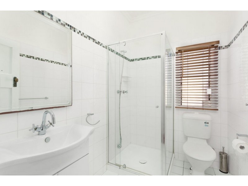 7 Fifth Ave, Scarborough QLD 4020