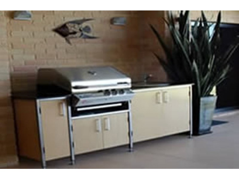 27 Pelican Avenue, Booral QLD 4655