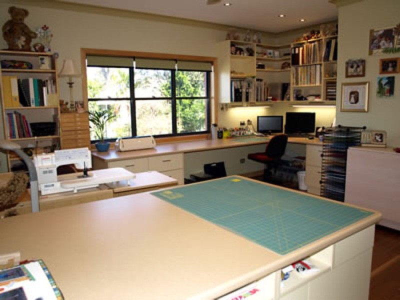 27 Pelican Avenue, Booral QLD 4655