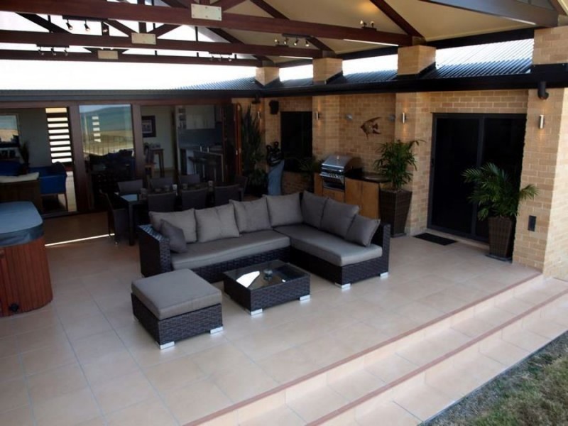 27 Pelican Avenue, Booral QLD 4655