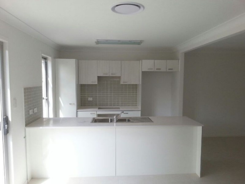 53 Injune Cct, Calamvale QLD 4116