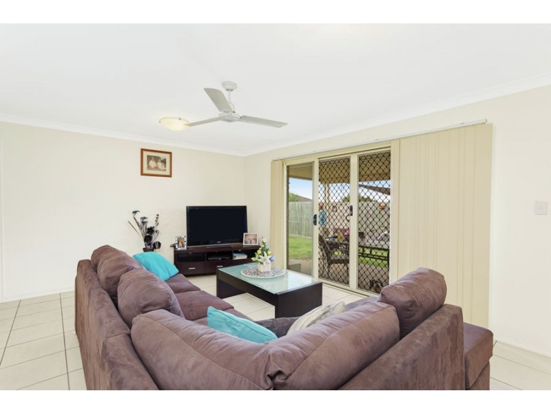 9 Rhiannon Drive, Flinders View QLD 4305