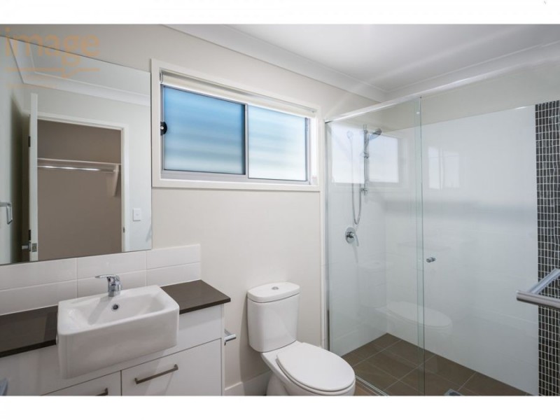 5 Logan Reserve Rd, Waterford West QLD 4133