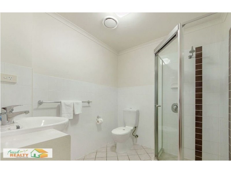 41 Anzac Ave, Redcliffe QLD 4020