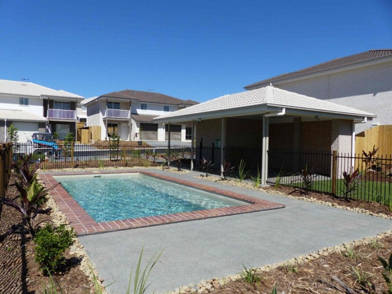 31 lyrebird street, Loganlea QLD 4131