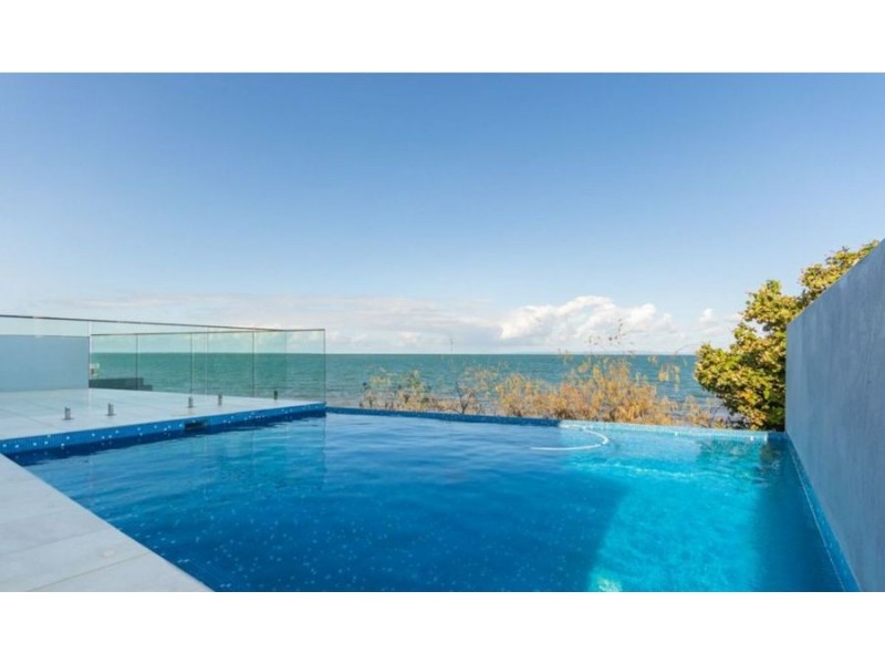 10a Fortune Street, Scarborough QLD 4020