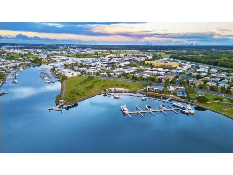 Hope Island QLD 4212