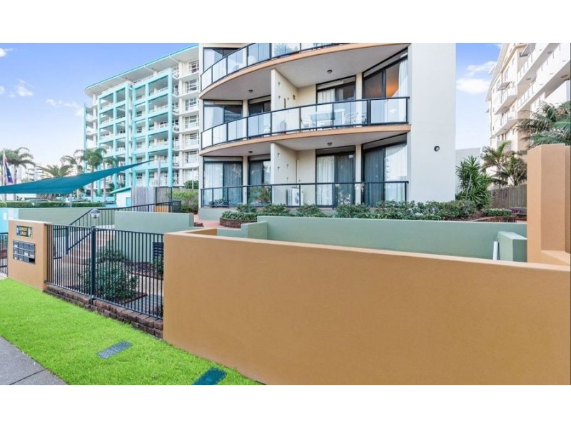 81 Marine Parade, Redcliffe QLD 4020