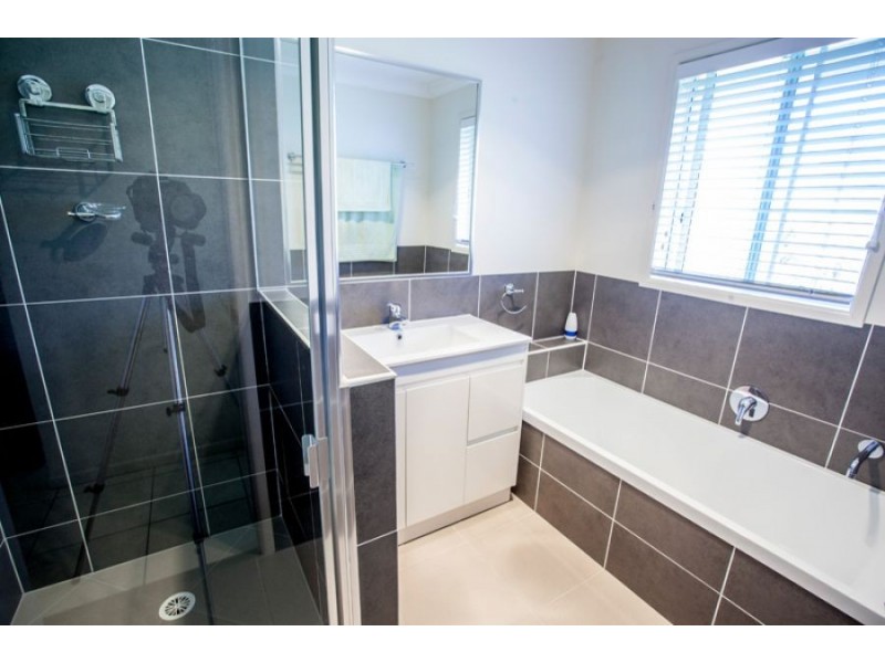 15 Titmarsh Circuit, Fernvale QLD 4306