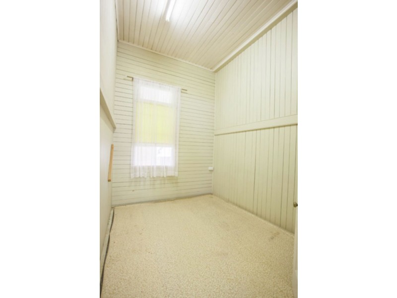 73 Darling Street, Sadliers Crossing QLD 4305