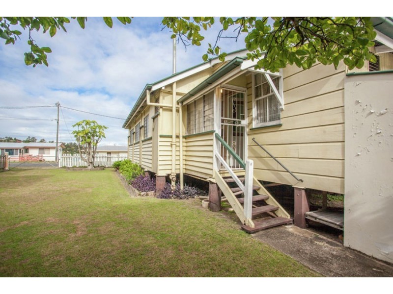 73 Darling Street, Sadliers Crossing QLD 4305