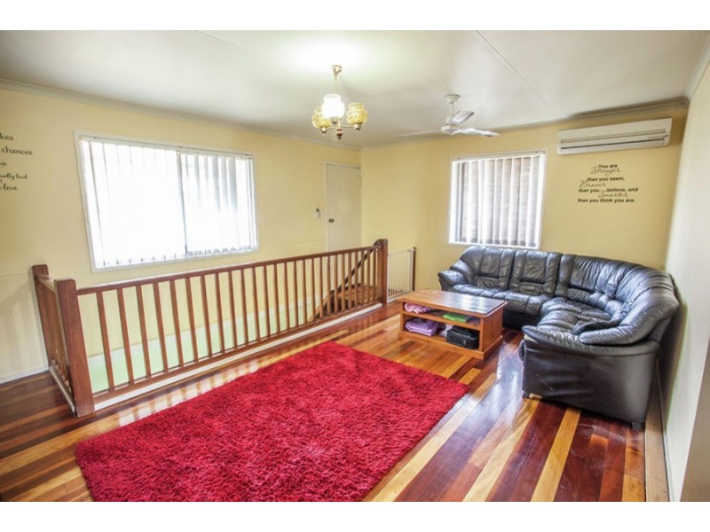 51 Russell Street, Silkstone QLD 4304