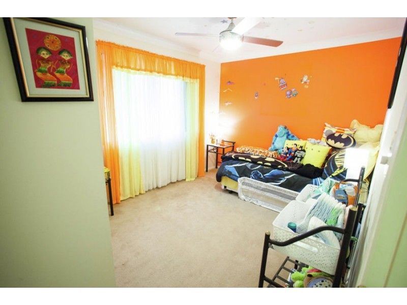 9 Sandhurst Place, Brassall QLD 4305