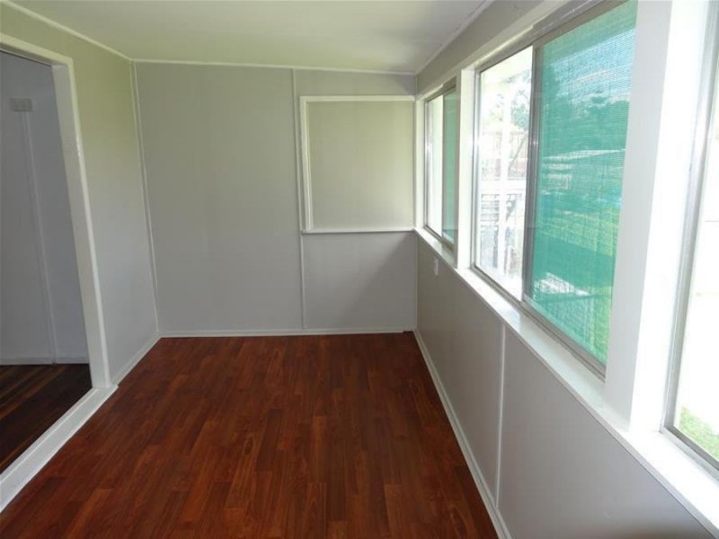 5 Swan Street, Brassall QLD 4305