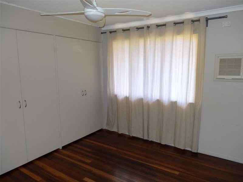 5 Swan Street, Brassall QLD 4305