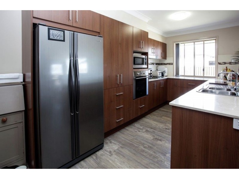 9 Ironwood Street, Fernvale QLD 4306